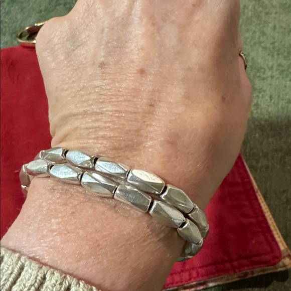 Uno de 50- Double Strand Beaded Stretch - Picture 7 of 10